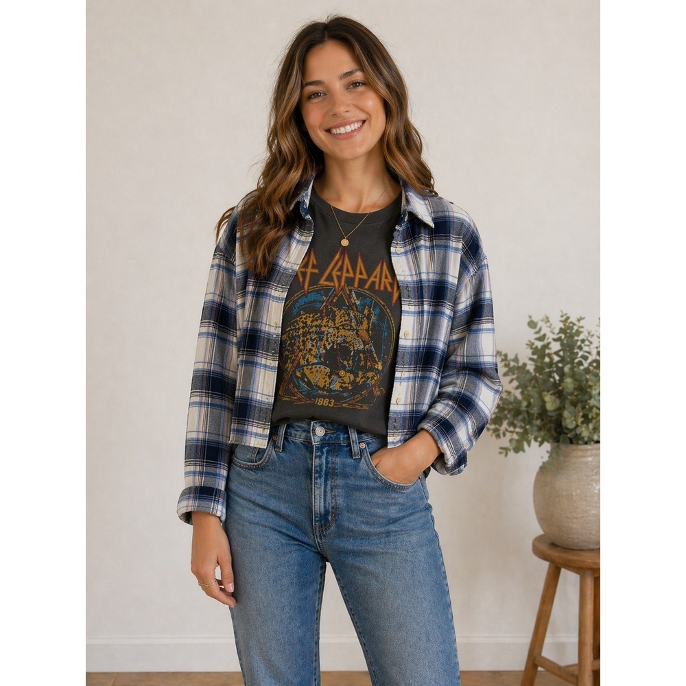 Madewell Womens Plaid Flannel Button Down Shirt Navy Blue White Cropped Size M